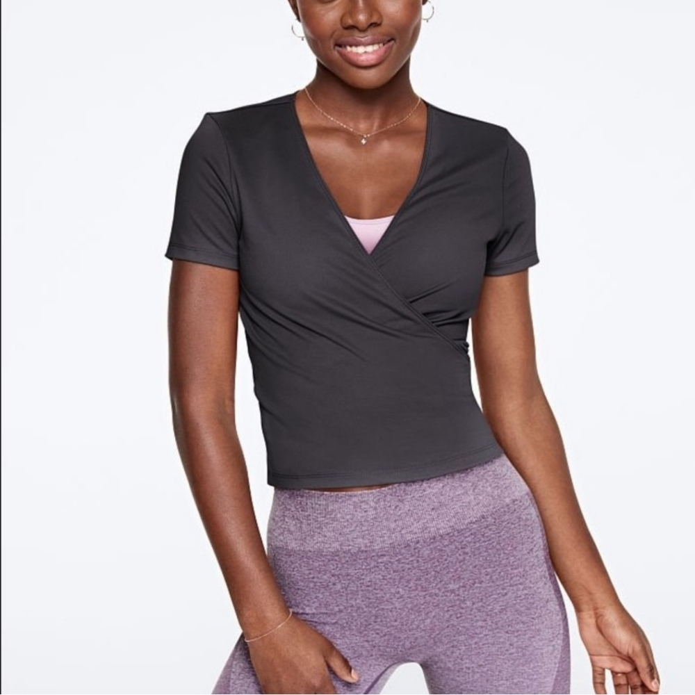 NWT VS Pink Ultimate Wrap Top | Gray | Size M